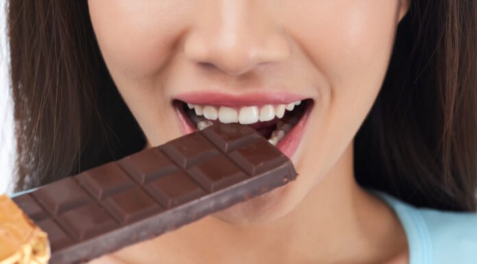 S hrano in pijačo proti bolečinam