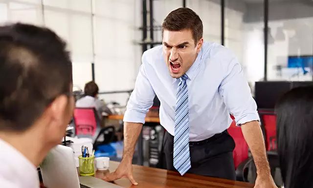 Ženske ne marajo dominantnih moških