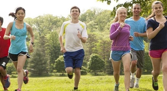 Telesna aktivnost v najstniških letih ključnega pomena