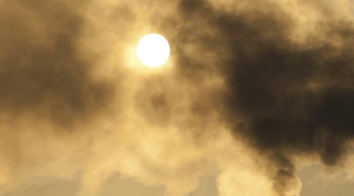 Onesnažen zrak lahko povzroči srčni infarkt