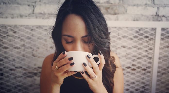 Zeleni čaj zmanjša tveganje za demenco in Alzheimerjevo bolezen