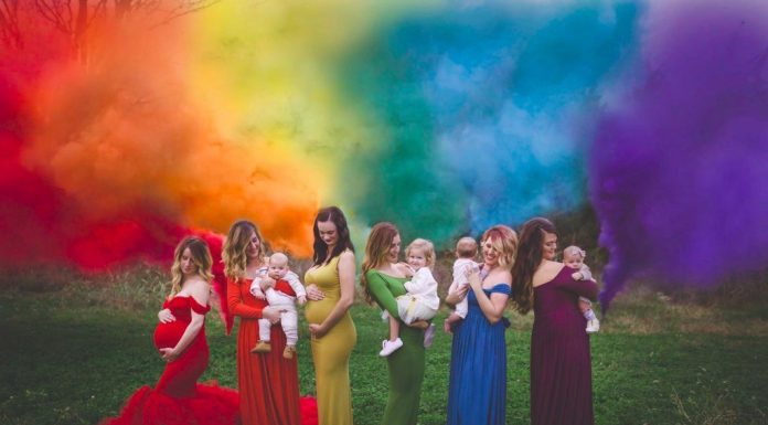 Ko boste izvedeli, kaj pomeni izraz ‘mavrični otrok’, vas bodo prevzela čustva