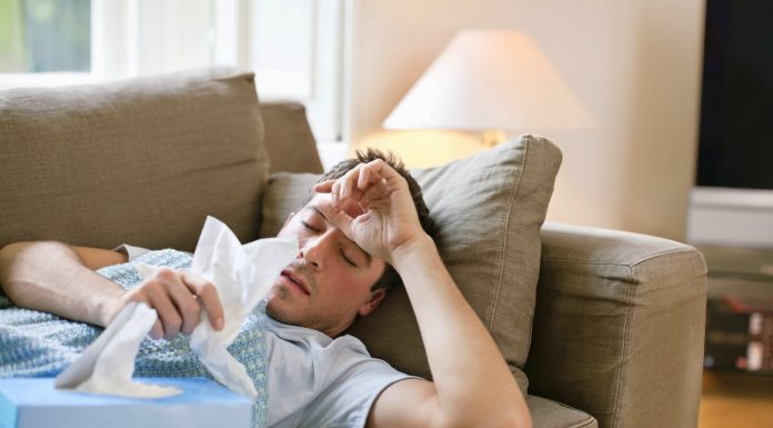 Veste, kako se moški obnašajo, ko so prehlajeni? No, morda imajo zato dober razlog.