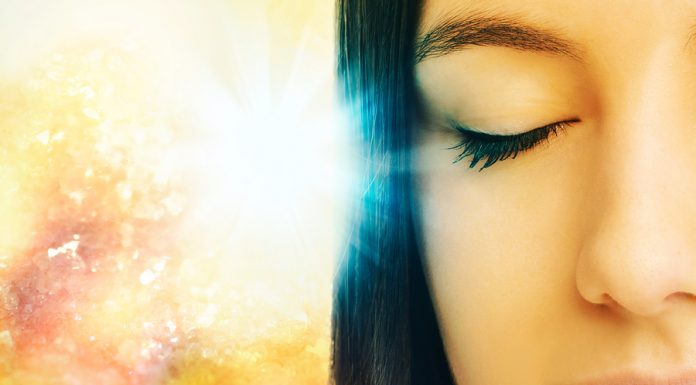 Čustveni detox vam lahko olajša življenje (+ 8 kratkih nasvetov)