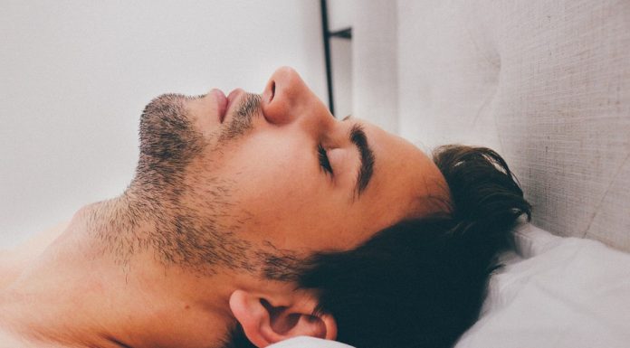 Radi nadoknadite spanec za vikend? To še naprej počnite.