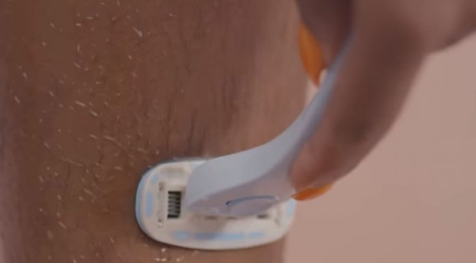 VIDEO: oglas, v katerem nastopajo (zelo) poraščene ženske, šokiral internet