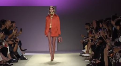 Tak plašč bo moderen naslednjo pomlad