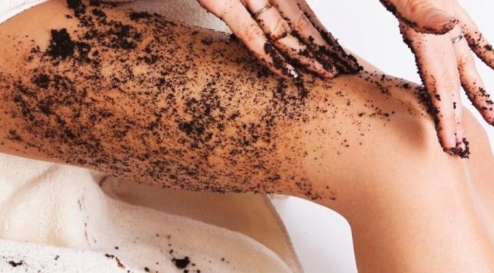 5 razlogov, zakaj je kavni piling odličen za nego telesa