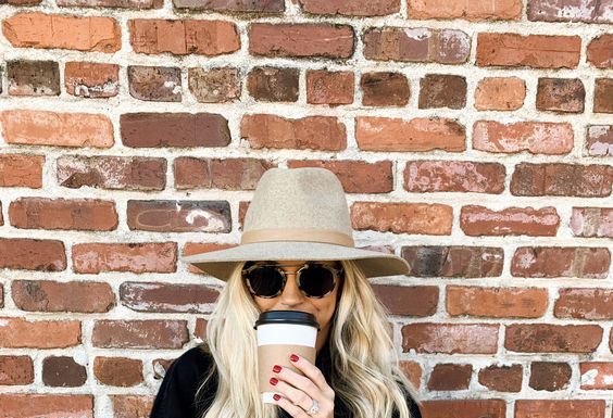 Ta spomladanski model jakne pristaja vsem tipom postave