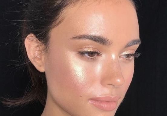 Je ‘porcelanasta’ koža sploh dosegljiv trend?