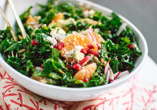 Recept: Bogata in hranilna solata s klementinami in feta sirom