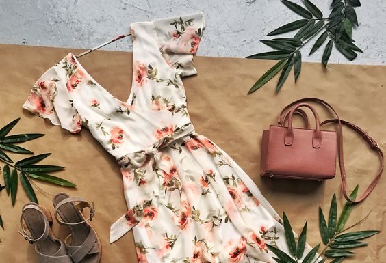 Kako izbrati spomladansko obleko glede na nebesno znamenje