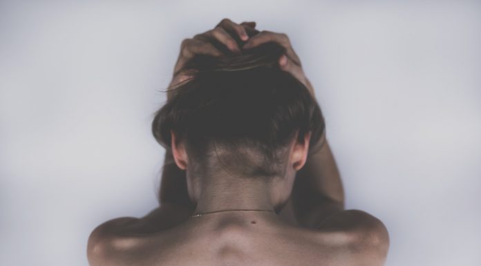 15 navad ljudi s prikrito depresijo