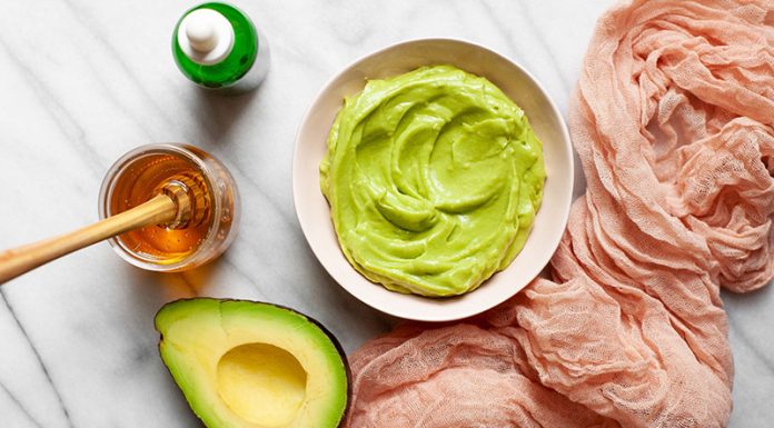 Domače maske za popolne, sijoče poletne lase