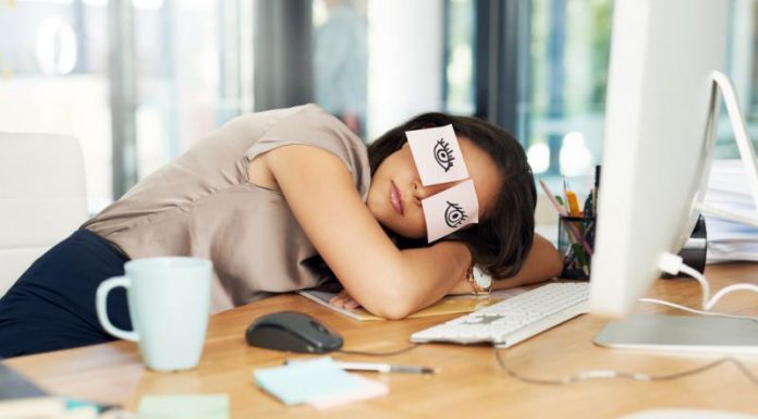 Potrebujete popoldanski počitek? To ni znak lenobe, temveč dobrega delovanja telesa