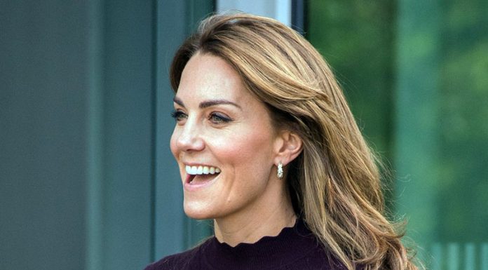 Kate Middleton je svoj umirjeni, klasični slog začinila z malce Chanela