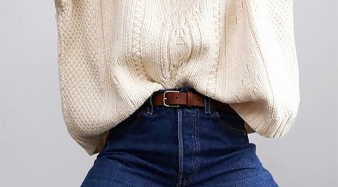 Kavbojke in debel pulover so idealen jesenski outfit