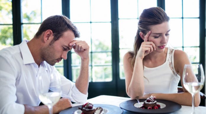 10 znakov, ki kažejo, da mu pravzaprav sploh ni do zveze z vami