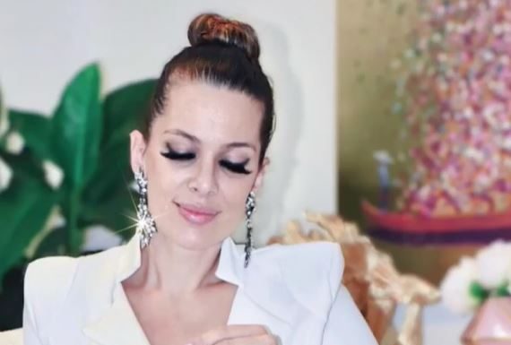 Poglejte, kakšno pravljično domovanje ima Iris Mulej Iris Mulej