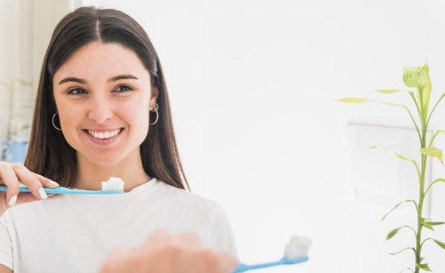 Dokazano: umivanje zob vpliva na veliko več kot le vaše zobe