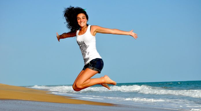 To je ena najbolj zdravih (in hkrati zabavnih) vadb, ki bo všeč vsem!