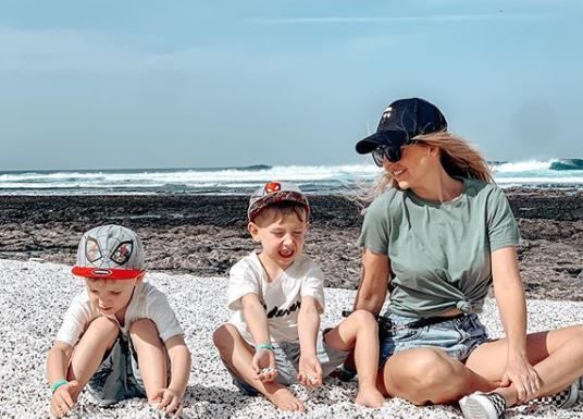 Kar tri slovenske zvezdnice trenutno dopustujejo na tem otočju