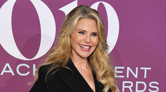 Nekdanja manekenka pri 66-ih: ‘Z leti prideta modrost in samozavest’