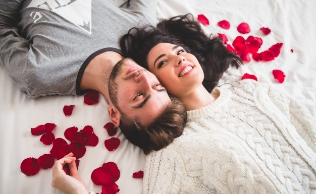 5 nasvetov za pare, ki jih upoštevajte v času ‘karantene’