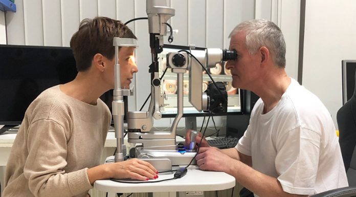 Testirala sem iridodiagnostiko, pregled stanja celotnega telesa s pregledom šarenice