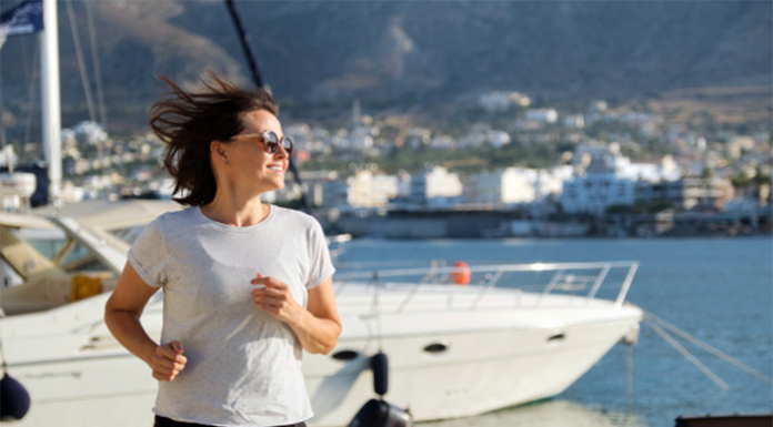 Ženske, pri hormonskem neravnovesju si lahko pomagate same na naraven način