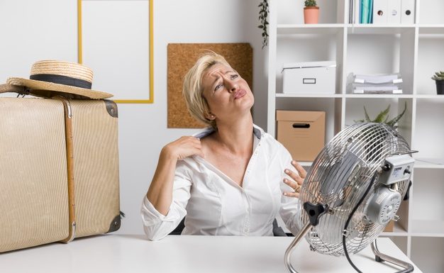 5 načinov, kako preživeti v vročem stanovanju, če nimate klimatske naprave