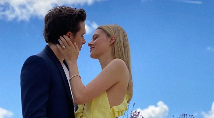 Komaj 21-letni sin Victorie Beckham zaročen