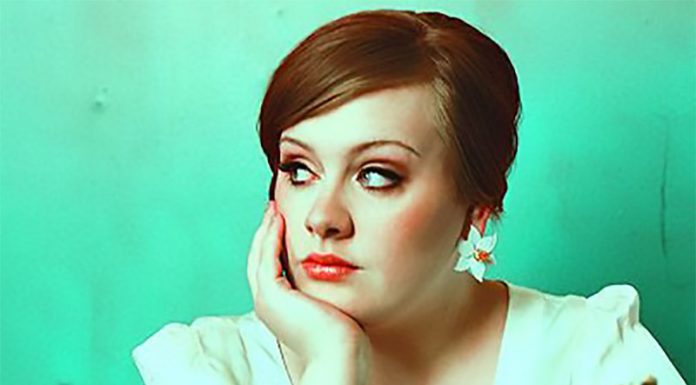 To je knjiga, ki je pretresla in navdušila Adele in mnoge druge zvezdnice