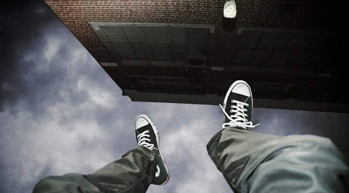 Korona: ko zaradi prehladnega virusa propadajo gospodarstva, družine in posamezniki