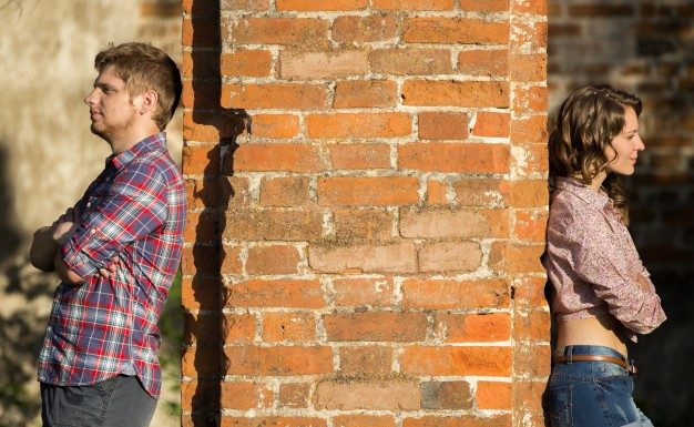 5 najbolj pogostih razlogov, zakaj prihaja do zamer v razmerju