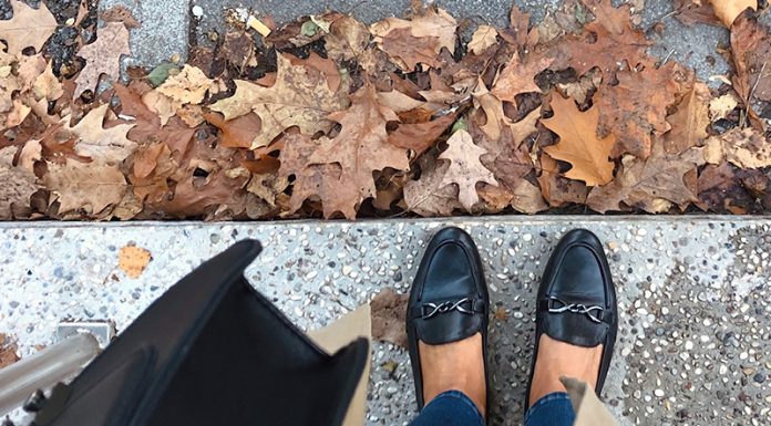 Mokasini, najbolj modna, uglajena in udobna obutev jeseni in zime 2020/21