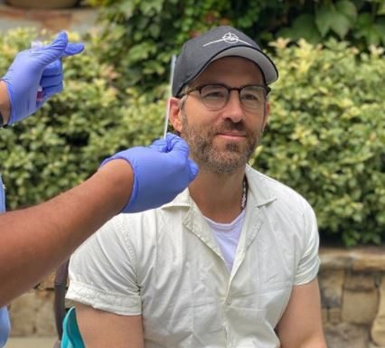 Zvezdniki, ki s ponosom nosijo svoje sive lase