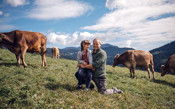 Ljubljanske mlekarne spodbujajo družbeno odgovornost med dobavitelji