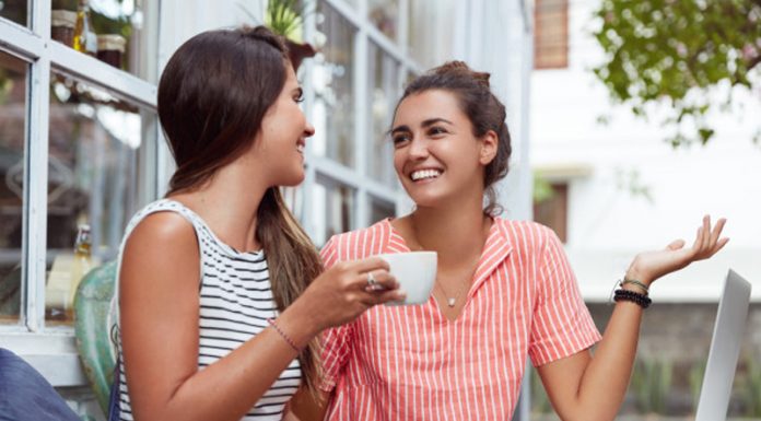 4 znaki, da ste v nezdravem, enostranskem prijateljstvu