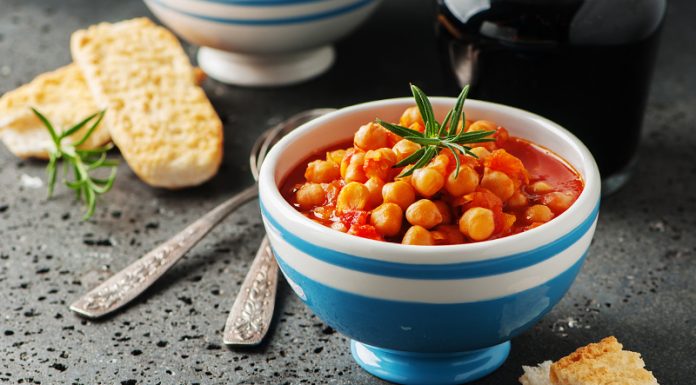 Recept: Čičerikina juha s paradižnikom