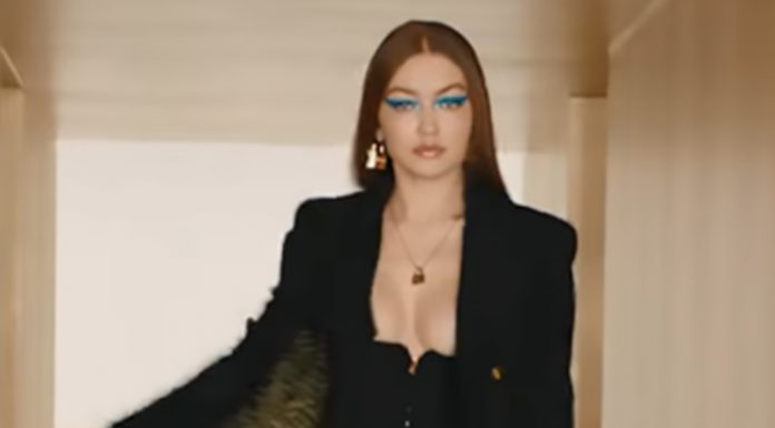 VIDEO: Gigi se je po porodu vrnila na modno pisto – kot rdečelaska