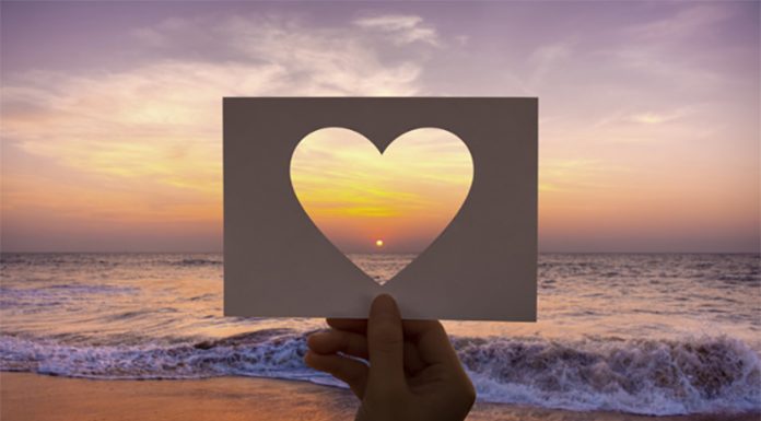 To je 5 mitov o ljubezni, ki vas delajo nesrečne