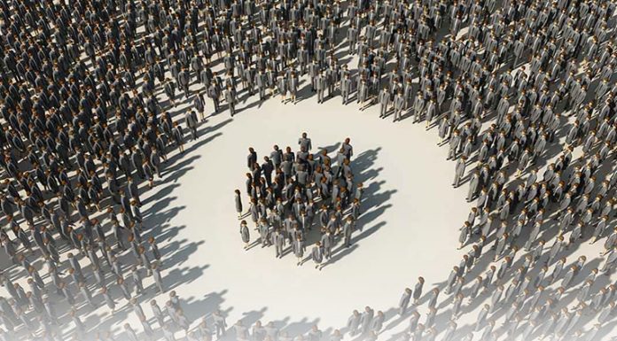 Slovenski zdravniki: 18 razlogov, zakaj se ne bom cepil za Covid-19