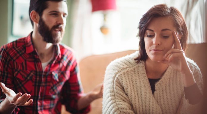 5 znakov, da vam služba uničuje odnos