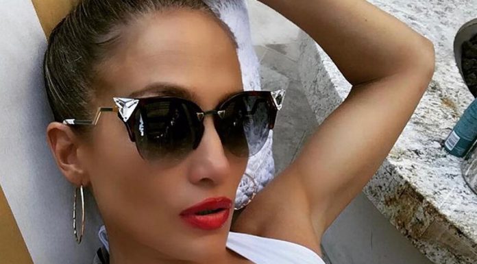 Komentarji o videzu hčere Jennifer Lopez so šli predaleč