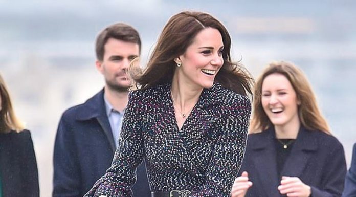 Razkrito, zakaj Kate Middleton ni bila na odkrivanju Dianinega spomenika