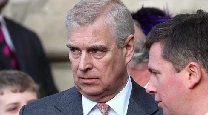 Sin Kraljice Elizabete II. osumljen posilstva: “Bil je grozljiv”