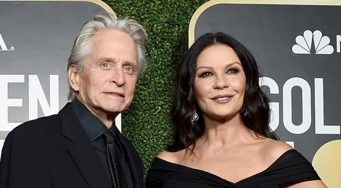 Zvezdniški par, ki ima rojstni dan na isti datum, delil ganljivo čestitko