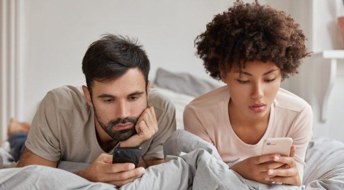 To je stvar, ki jo morate odstraniti iz vaše spalnice, da bo vaše spolno življenje živo