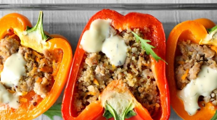 Recept: Polnjene paprike s kvinojo